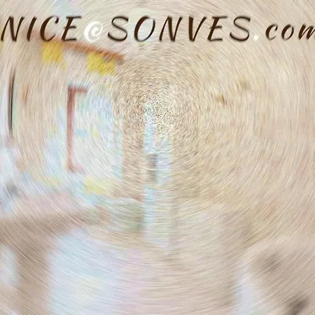 Soleil Et Serenite A Nice *